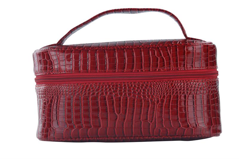 Lemondrop-chic & Classy Insulated Cosmetics Bag For The Minimalist Cosmoqueens, Red Croc