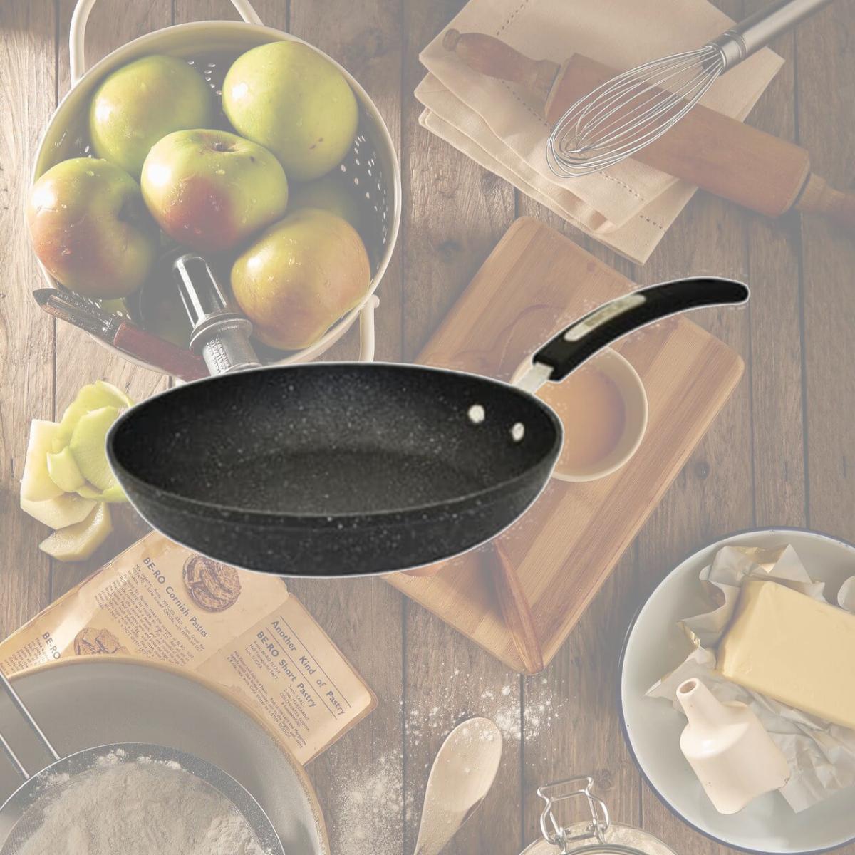 Picture of Starfrit SRFT030935 The Rock Fry Pan with Bakelite Handle- 9.5 in.