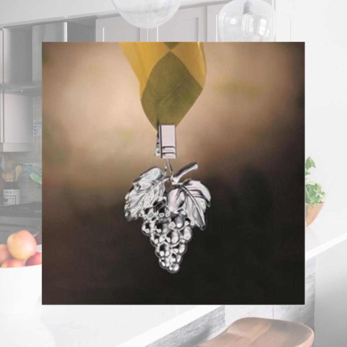 Picture of Prodyne Enterprises TW-10-G Set of 4 Metal Grapes Tablecloth Weights Pack of 12