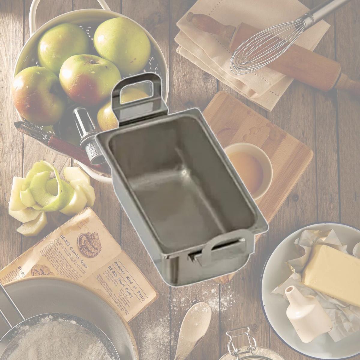 Picture of Bransonic Ultrasonic 100-410-176 Stainless Steel Solid Insert Tray for Model 5800 Cleaners, Silver