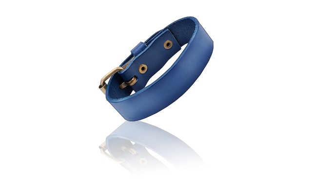 -c1387-9 Blue Leather Cuff With Alloy Hardware