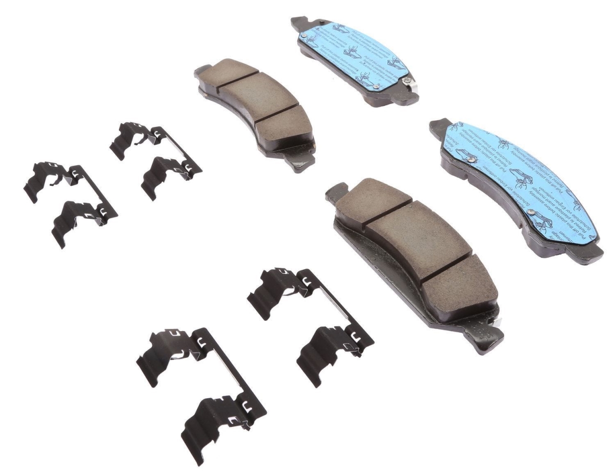 17D1367CHF1 Front Disc Brake Pad Kit