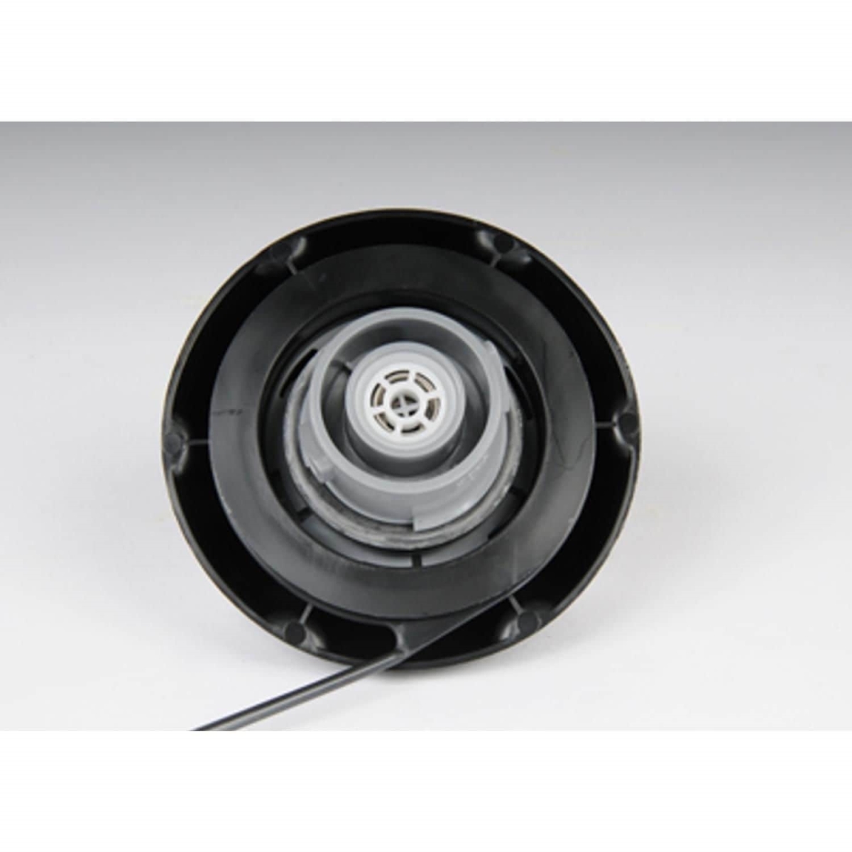 GT306 Fuel Tank Filter Cap Assembly for 2006-2010 Hummer H3