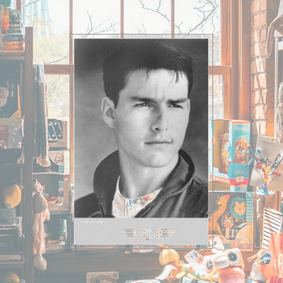 Picture of Poster Import XPSBL4039 Top Gun Tom Cruise Portrait Poster Print, 24 x 36