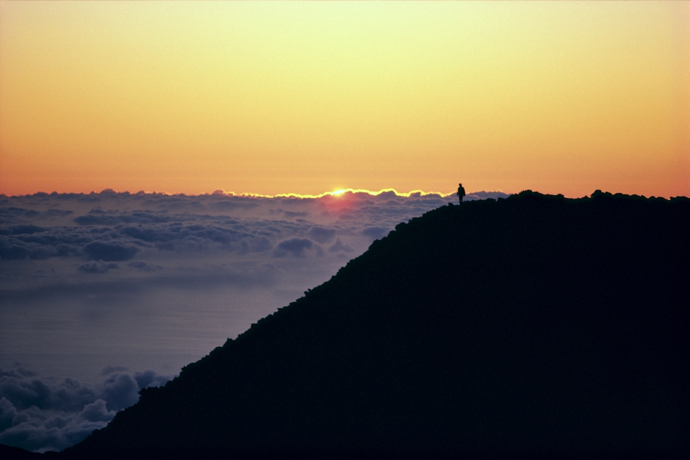 Dpi1997258 Hawaii Maui Haleakala Crater Person In Distance Watching Sunrise Above Clouds A46d Poster Print, 19 X 12