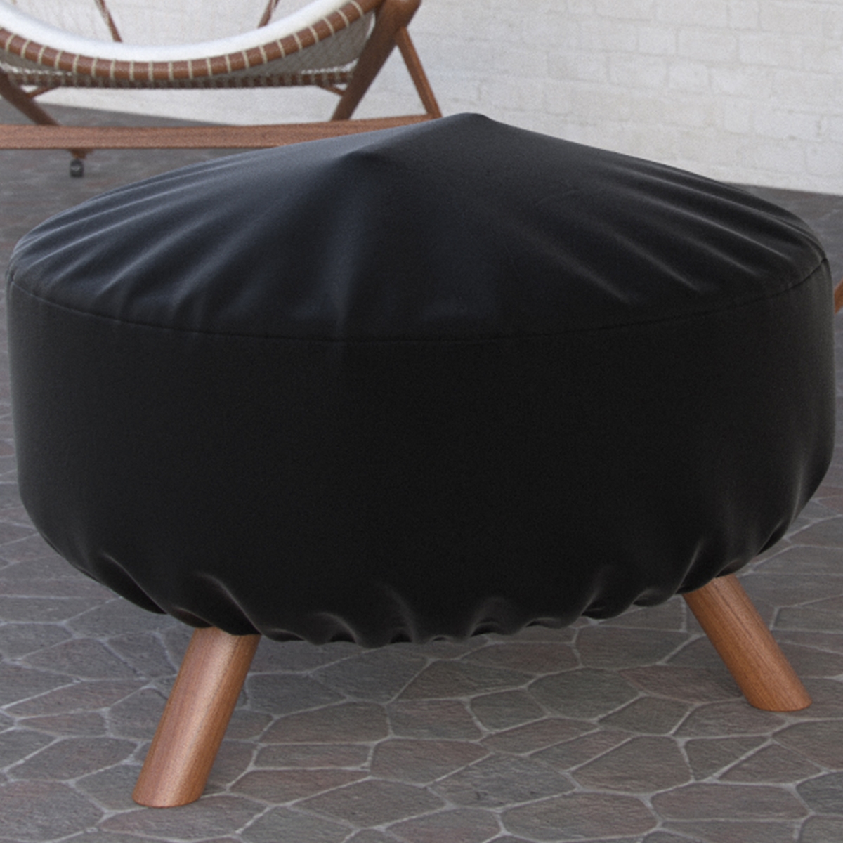 Lrfp5528 32 In. Black Heavy Duty Durable & Water Resistant Round Fire Pit Cover