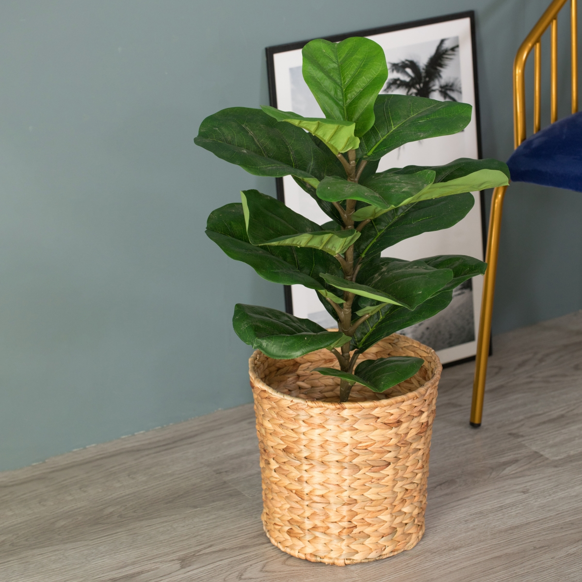 Picture of Vintiquewise QI003226.S 10.25 x 11 in. Natural Water Hyacinth Round Waste Basket for Bathrooms, Bedrooms & Offices, Brown