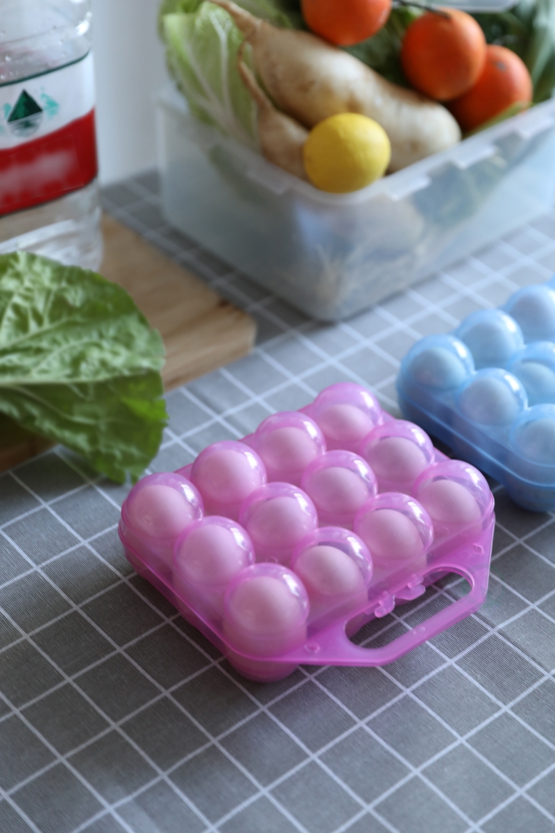 Picture of Basicwise QI003329P Clear Plastic Egg Carton, 12 Egg Holder Carrying Case with Handle, Pink
