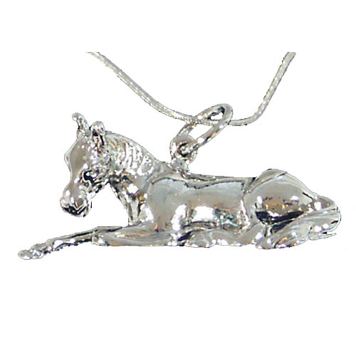 160115p Lying Foal Pendant, Platinum Plated