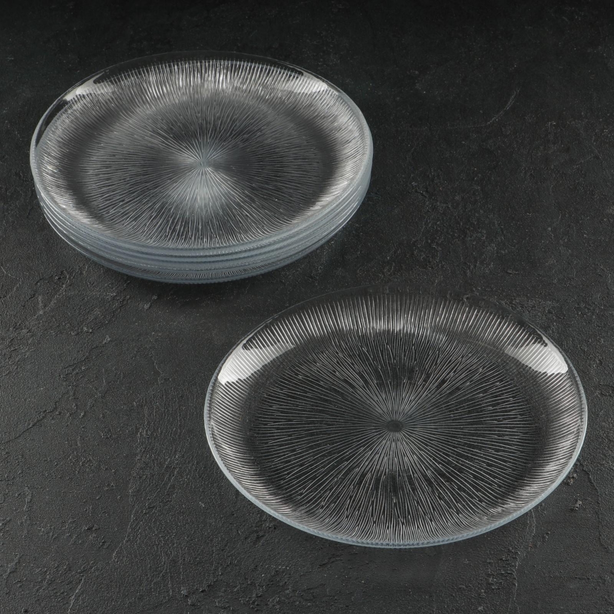 Picture of Ramart Studio Glass R1403-0 10 in. Cascata Dinner Plate Set