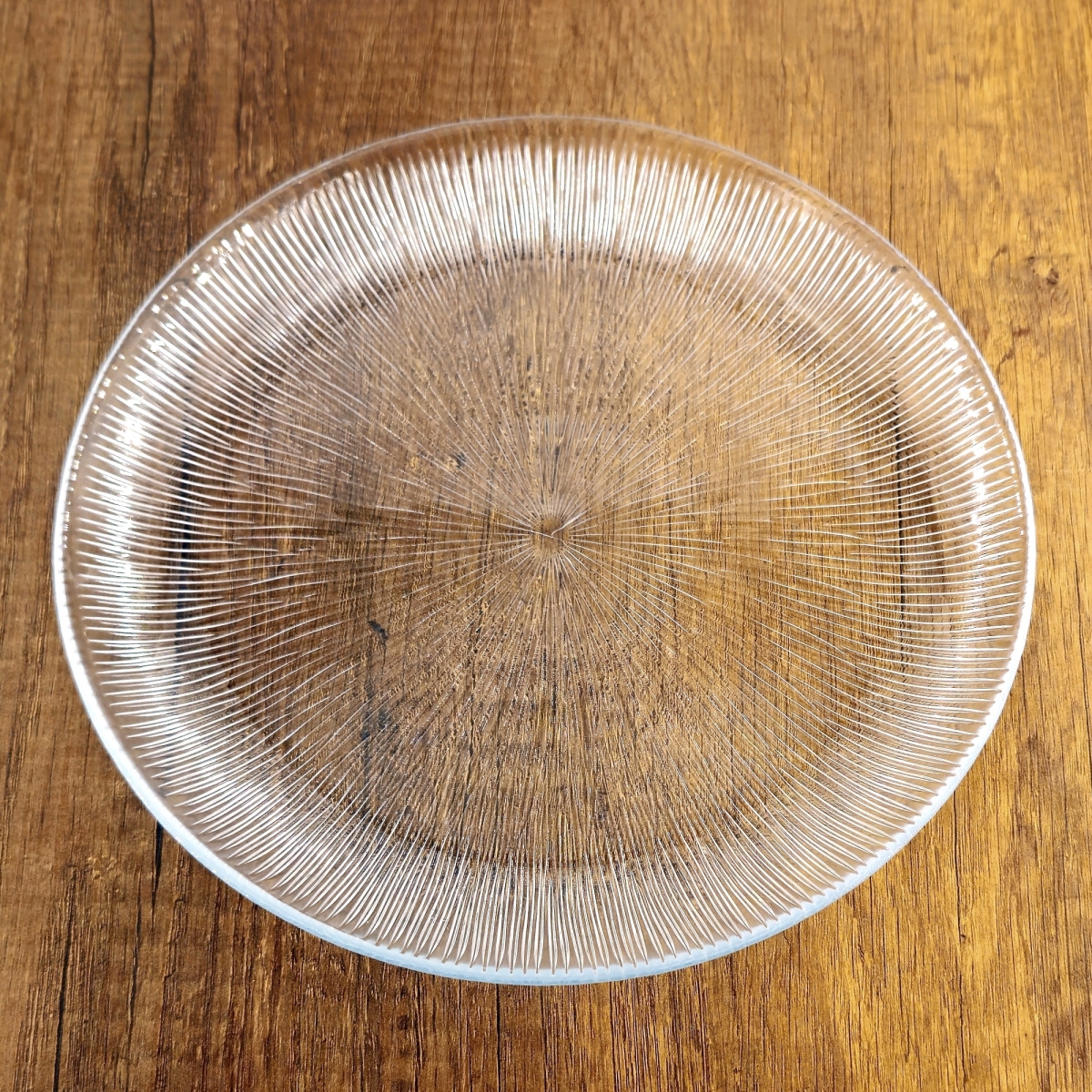 Picture of Ramart Studio Glass R1403-0 10 in. Cascata Dinner Plate Set