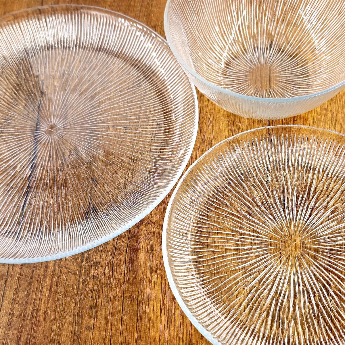 Picture of Ramart Studio Glass R1205-0 Cascata Glass Dinnerware Set - 12 piece