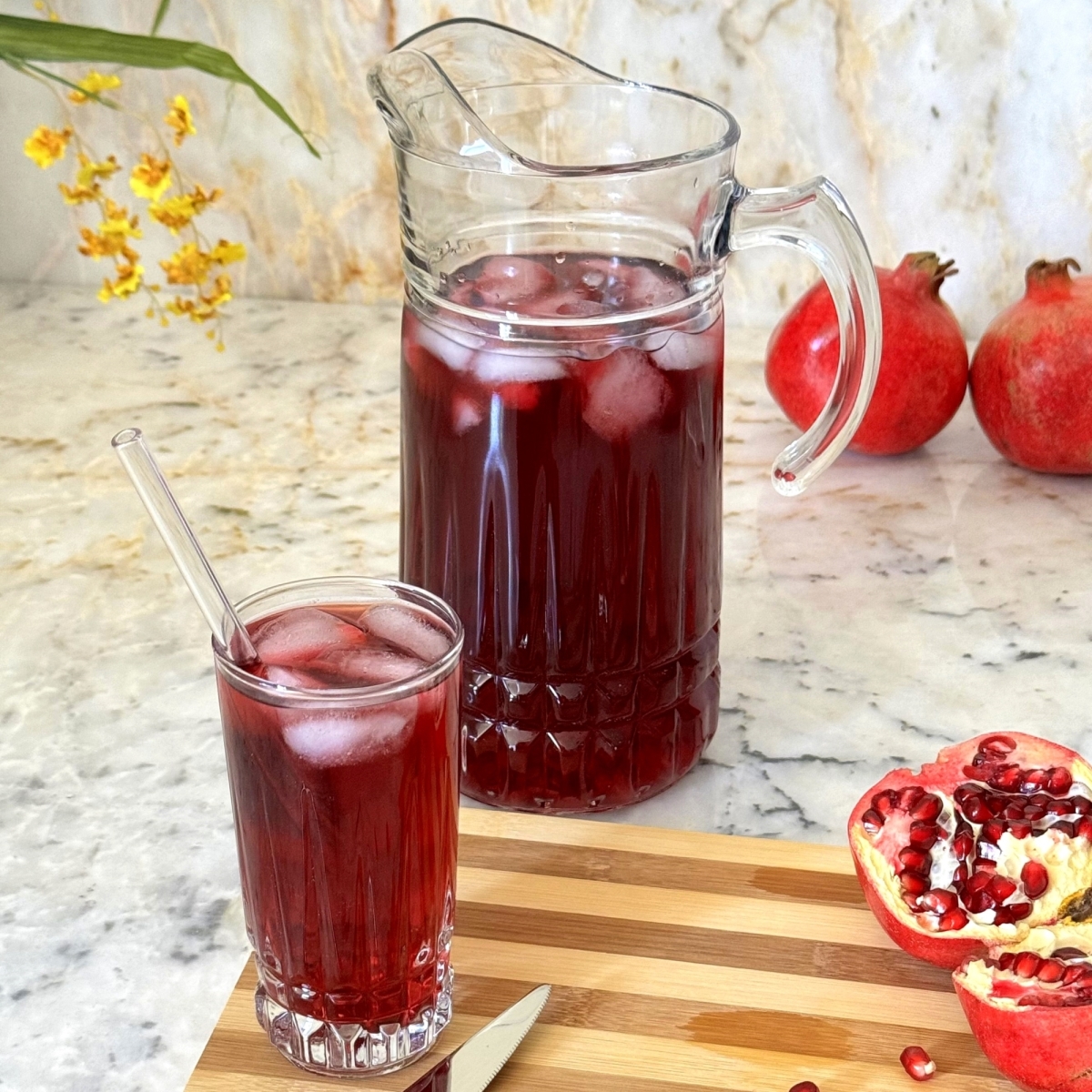 Picture of Ramart Studio Glass R1306-1 Roma Glass Entertaining Glasses & Pitcher - Set of 6