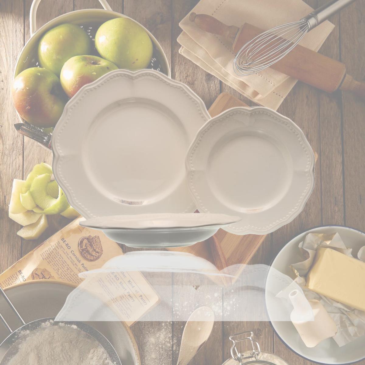 Picture of Red Vanilla FN900-018 Classic White Dinner Set - 18 Piece