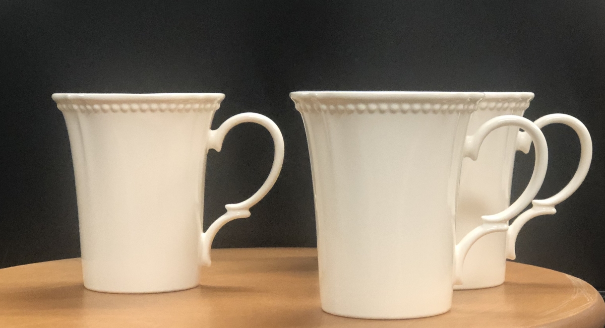 Picture of Red Vanilla PP100-415M Pinpoint White Mug 14oz Set/4