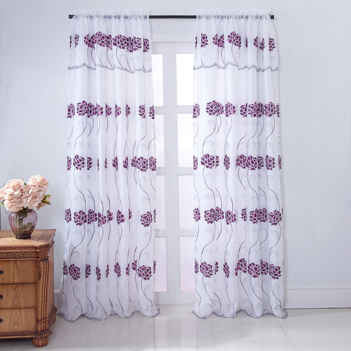 Pns19146 Sapphire Floral Embroidered Rod Pocket Single Curtain Panel In Lilac - 54 X 84 In.