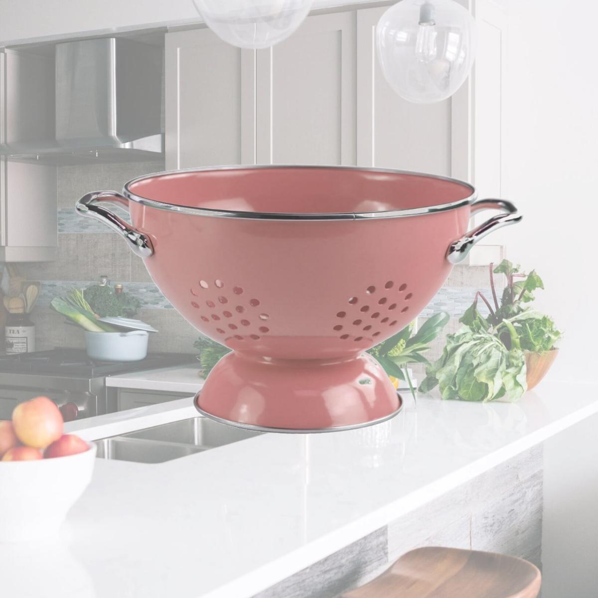 Picture of Reston Lloyd 08601 1.5 qt Colander Powder Coated Colander  Pink