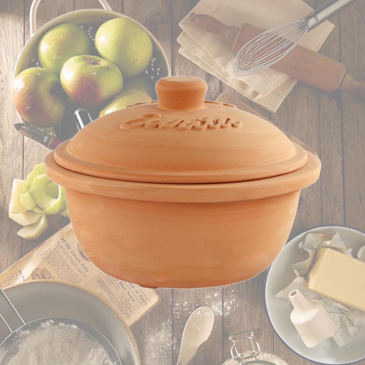 Picture of Reston Lloyd, Ltd. 99603 Eurita Clay Roaster Dutch Oven, 2 Quarts