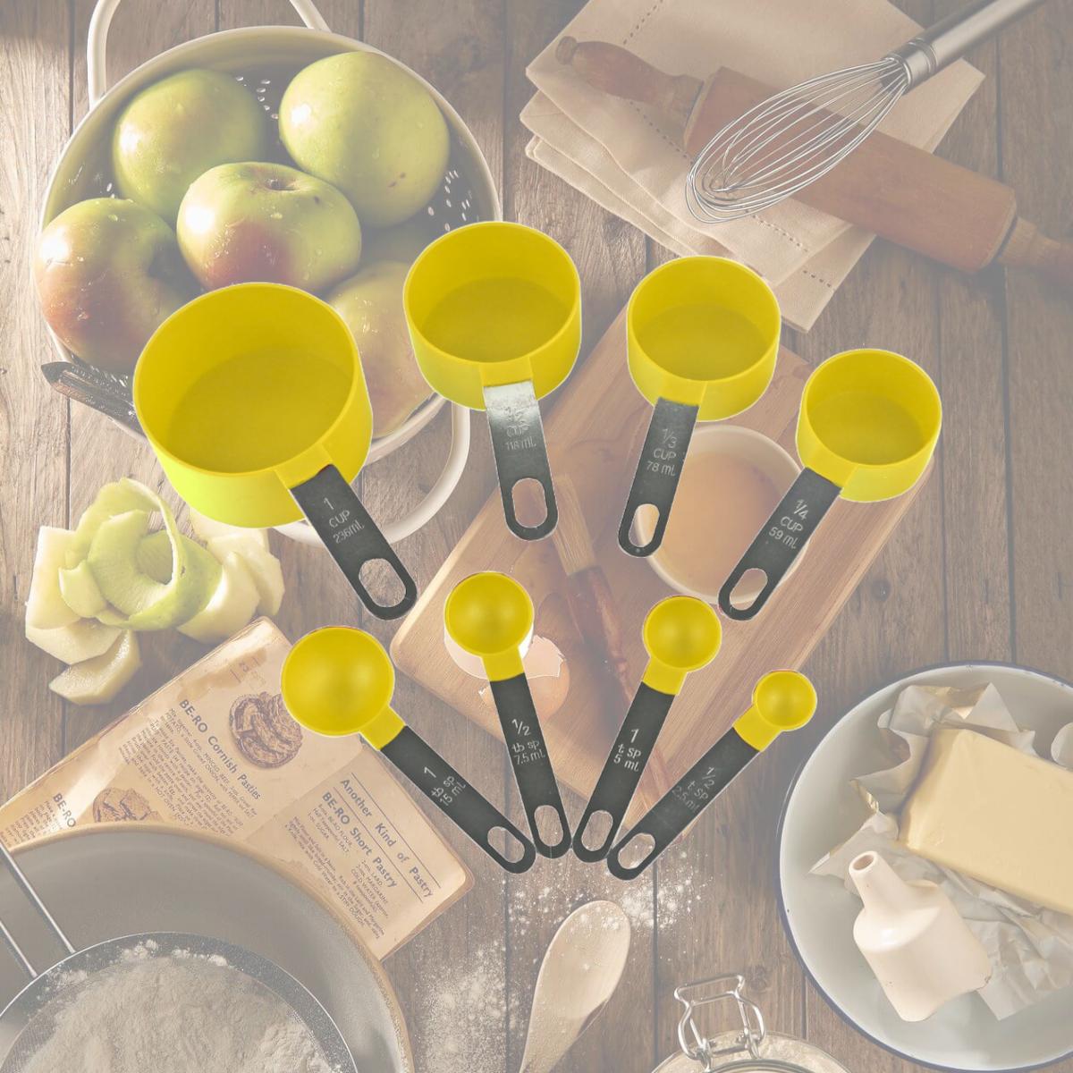 Picture of Reston Lloyd, Ltd. 05621M 8pc Measuring Spoon & Cup Set, Lemon