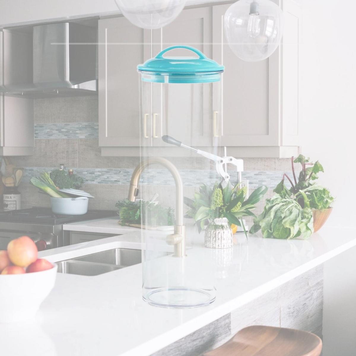 Picture of Reston Lloyd Pasta Acrylic Canister with Air Tight Lid 