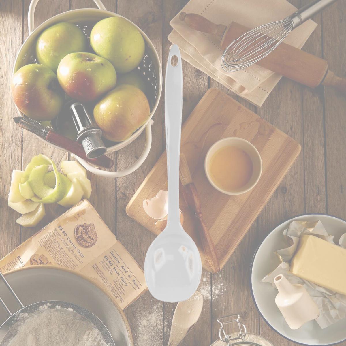 Picture of Reston Lloyd Melamine Spoon Set- White