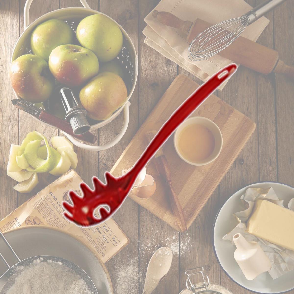 Picture of Reston Lloyd Melamine Spaghetti Fork - Red