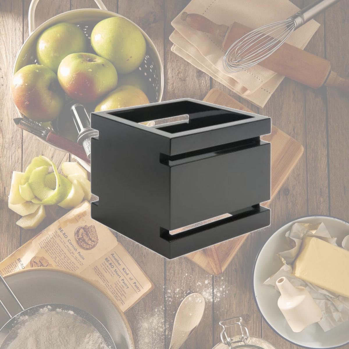 Picture of Rosseto Serving Solutions SW103 Multi-Level 6 in. Riser Square Black Gloss Bamboo