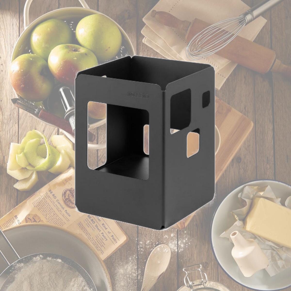 Picture of Rosseto Serving Solutions SM141 Square Warmer - Black Powder Coated Finish