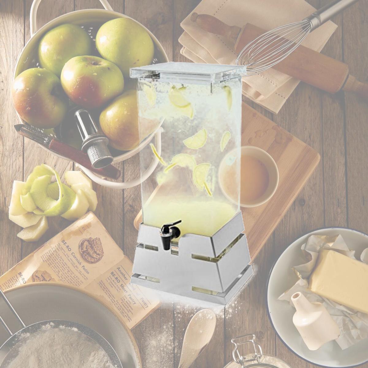 Picture of Rosseto Serving Solutions LD139 Square Stainless Steel Pyramid Base Beverage Dispenser - 4 Gallon