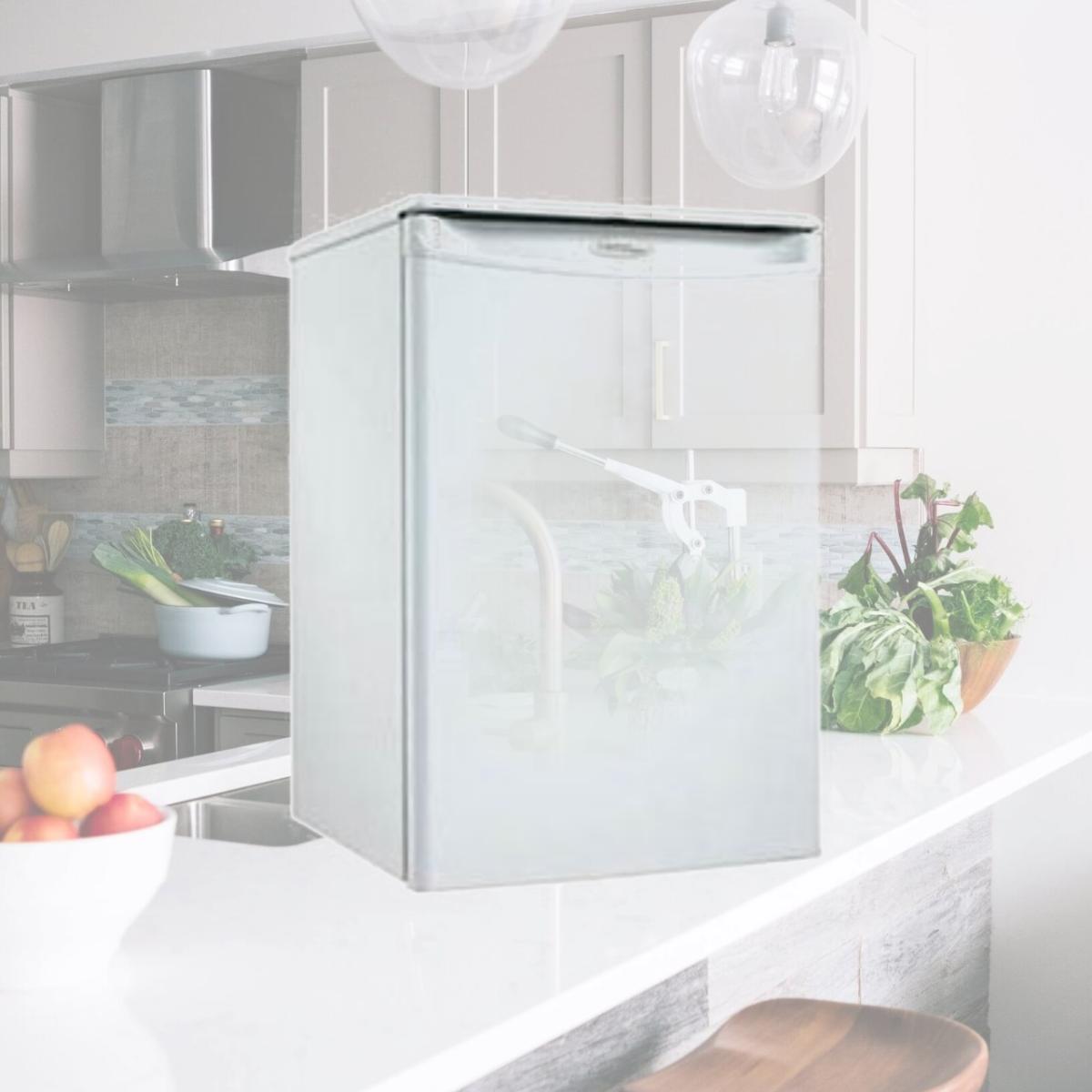 Picture of Compact All Refrigerator - White
