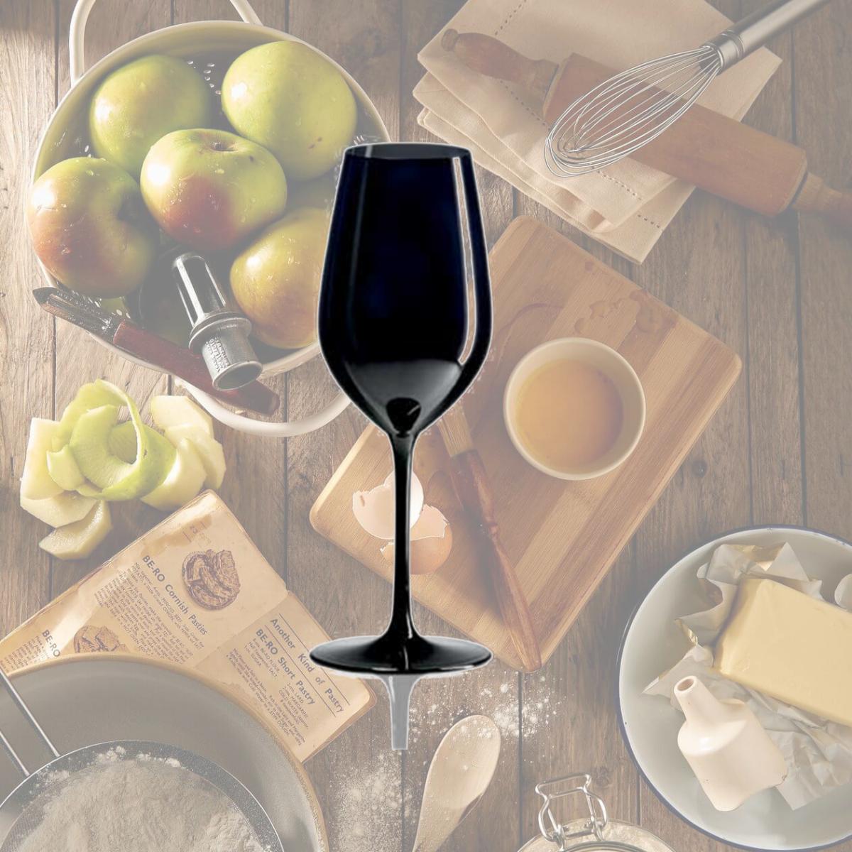 Picture of Ravenscroft Crystal RC-19 RCroft Double Blind Black Tasting Glass- Set of 4