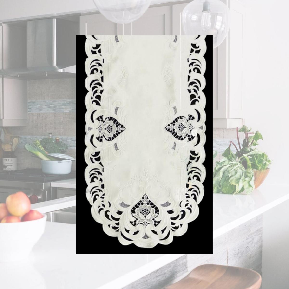 Picture of Sinobrite H7889-1 Ivory Elegance Round Doily- 24 in.