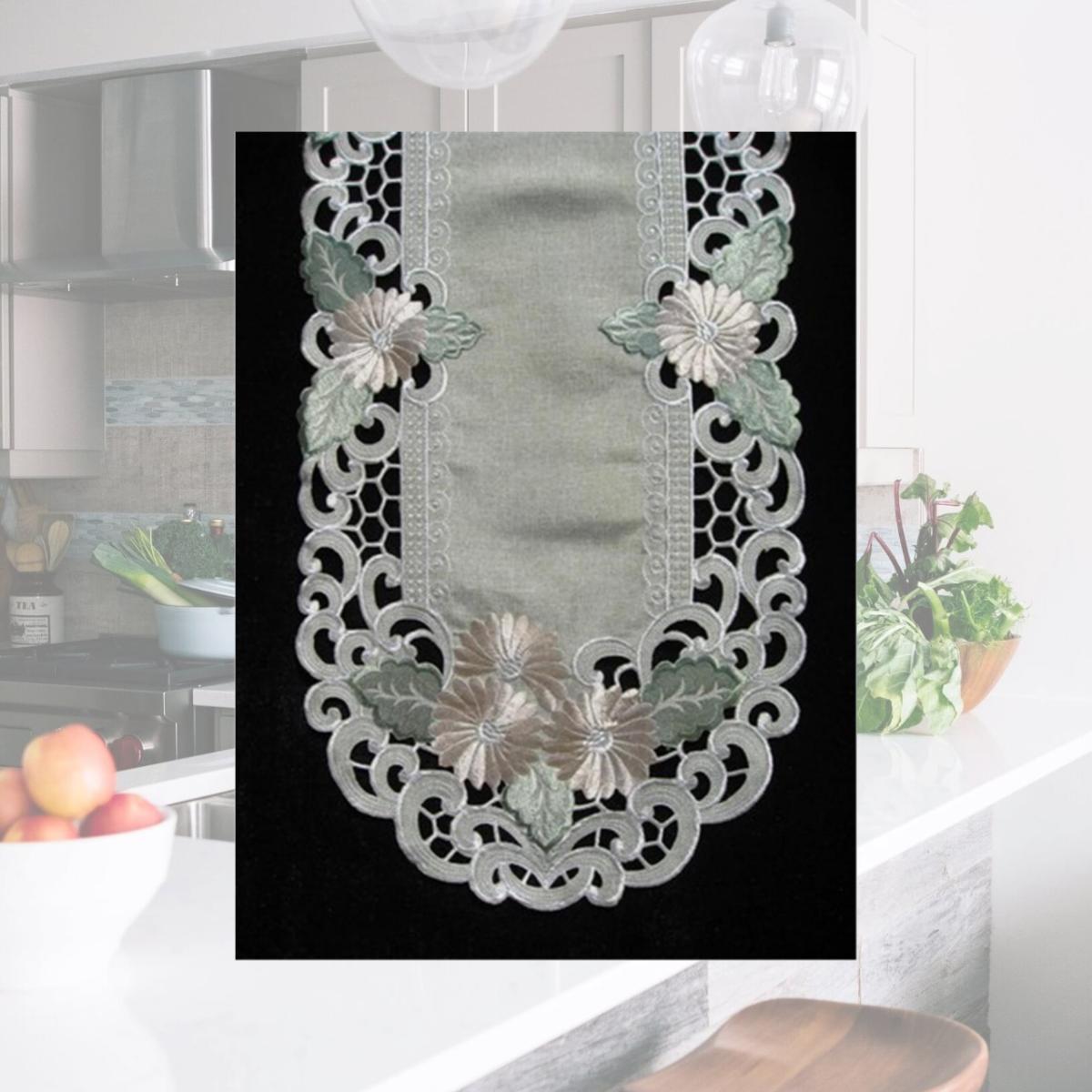 Picture of Sinobrite H8852 Fleur Latte Round Doily- 16 in.