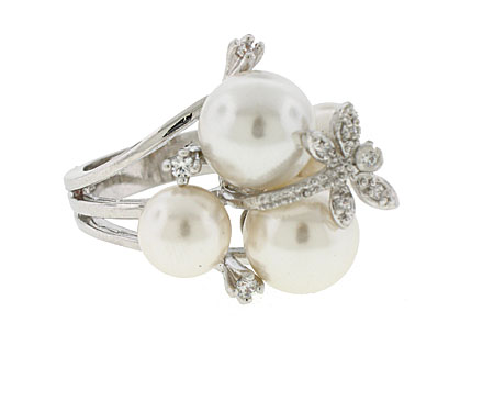 Cream Pearl Crystal Designer Ring