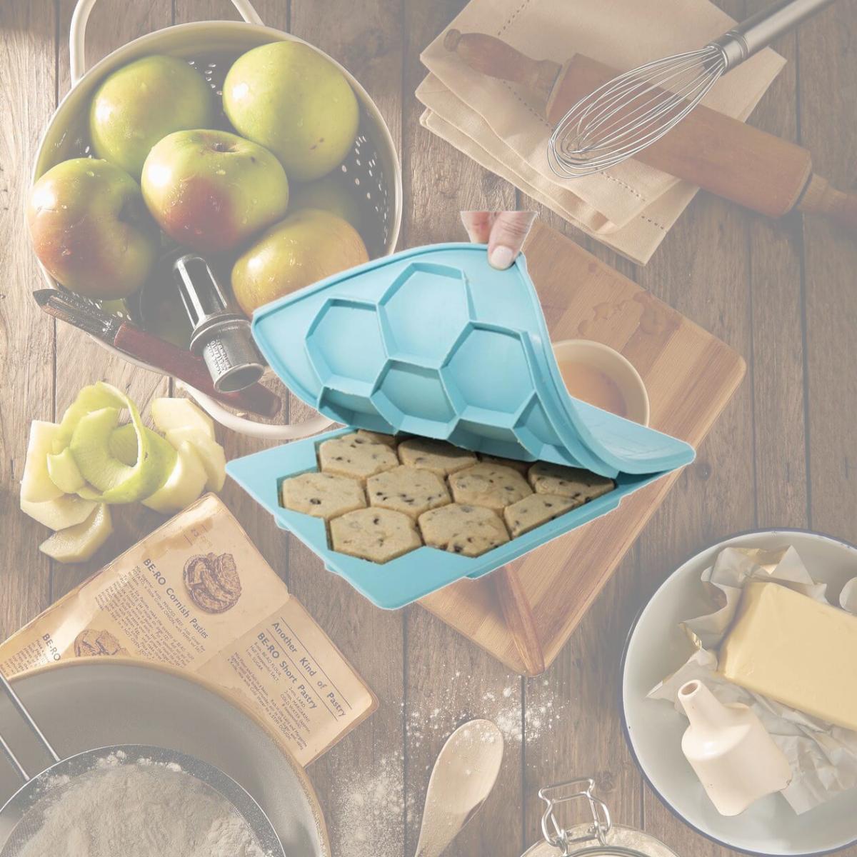 Picture of ShapeStore The Smart Cookie Innovative Cookie Cutter and Freezer Container- Baker's dozen- Blue