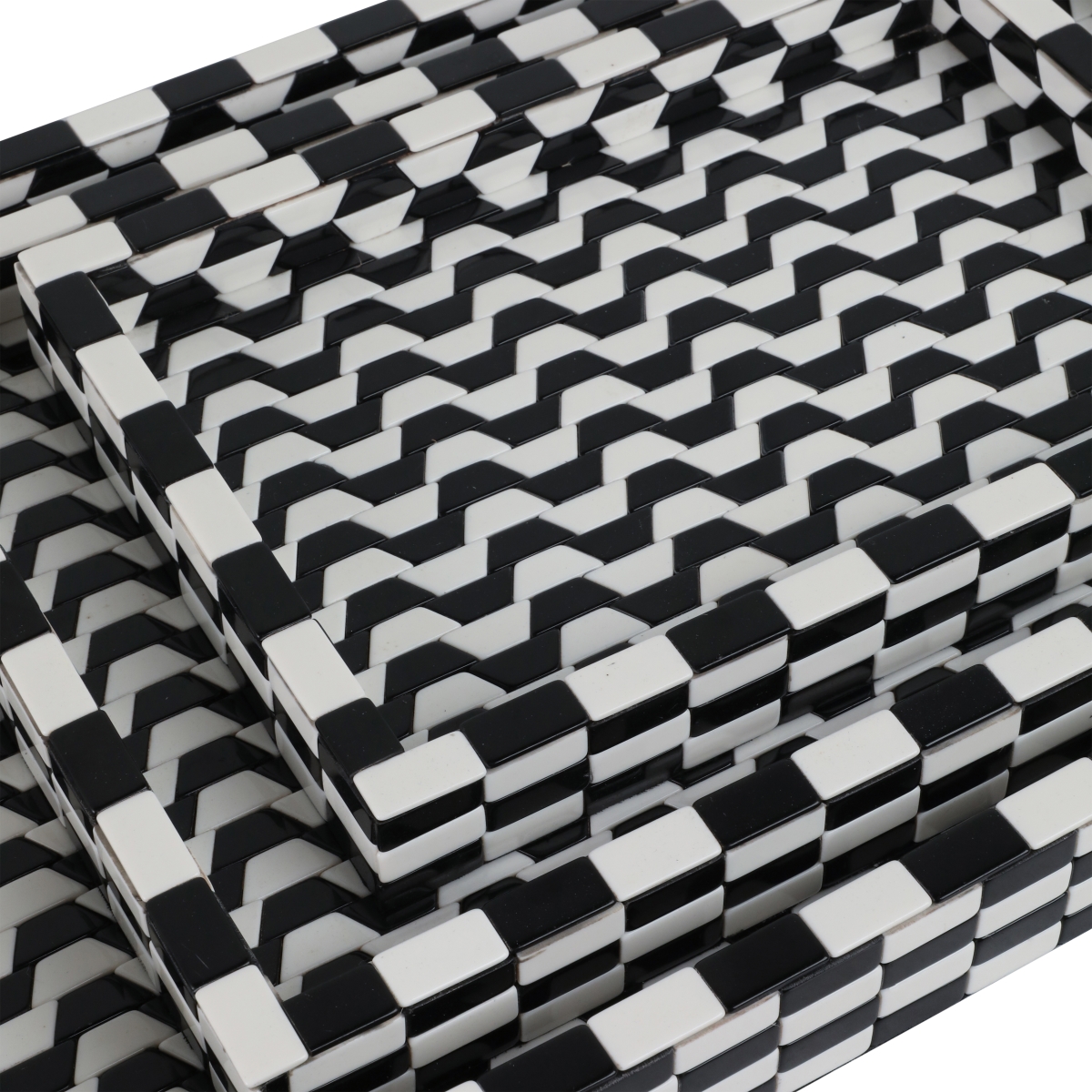 Picture of Sagebrook Home 21538 13-18-24 in. Geo 3D Resin Trays, Black & White - Set of 3