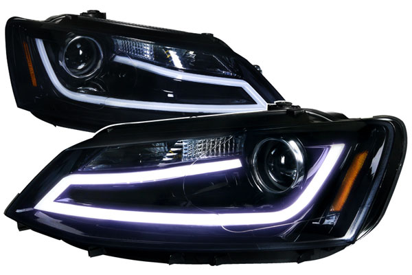 Spec D Tuning 2LHP-JET11G-TM 2011-2012 Volkswagen Jetta Projector Headlights - Glossy Black Spec D Tuning 2LHP-JET11G-TM 2011-2012 Volkswagen Jetta Projector Headlights - Glossy Black