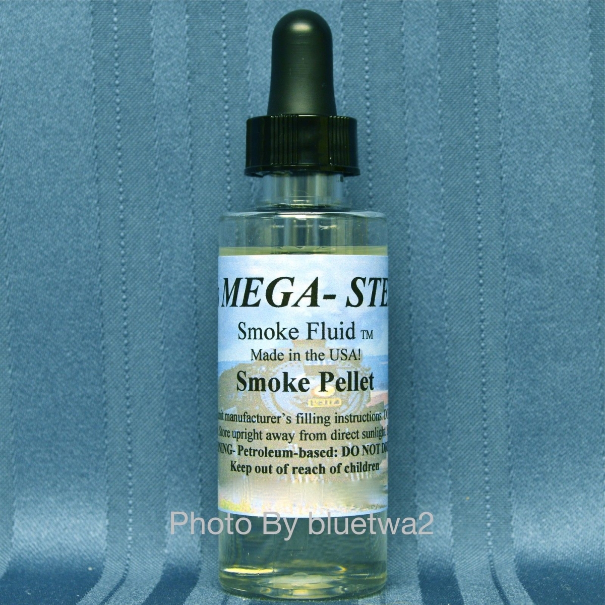 Meg8 Smoke Pellets Scent Smoke Fluid