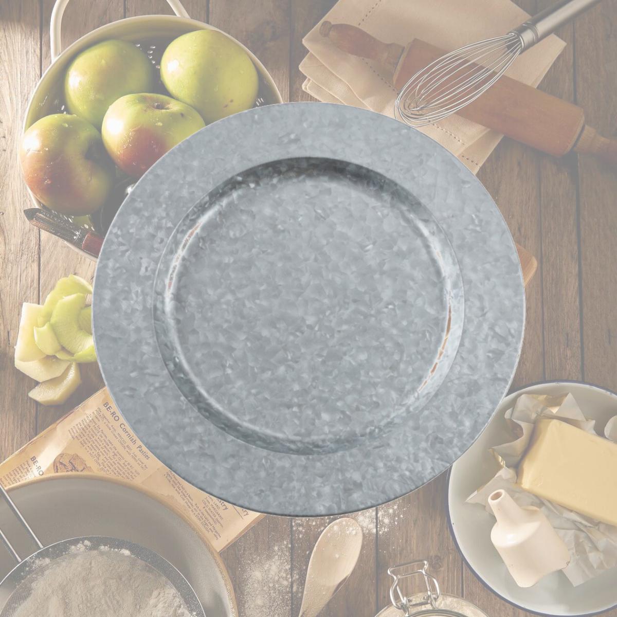 Picture of SARO CH374.S13R 13 in. Round Metal Charger Plates with Polished Galvanized Finish - Silver  Set of 4