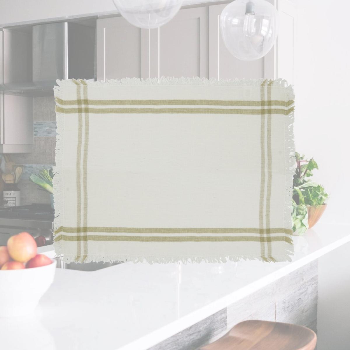 Picture of Saro Lifestyle 6605.N1319B 13 x 19 in. Trendy Fringed Stripe Placemat, Natural - Set of 4