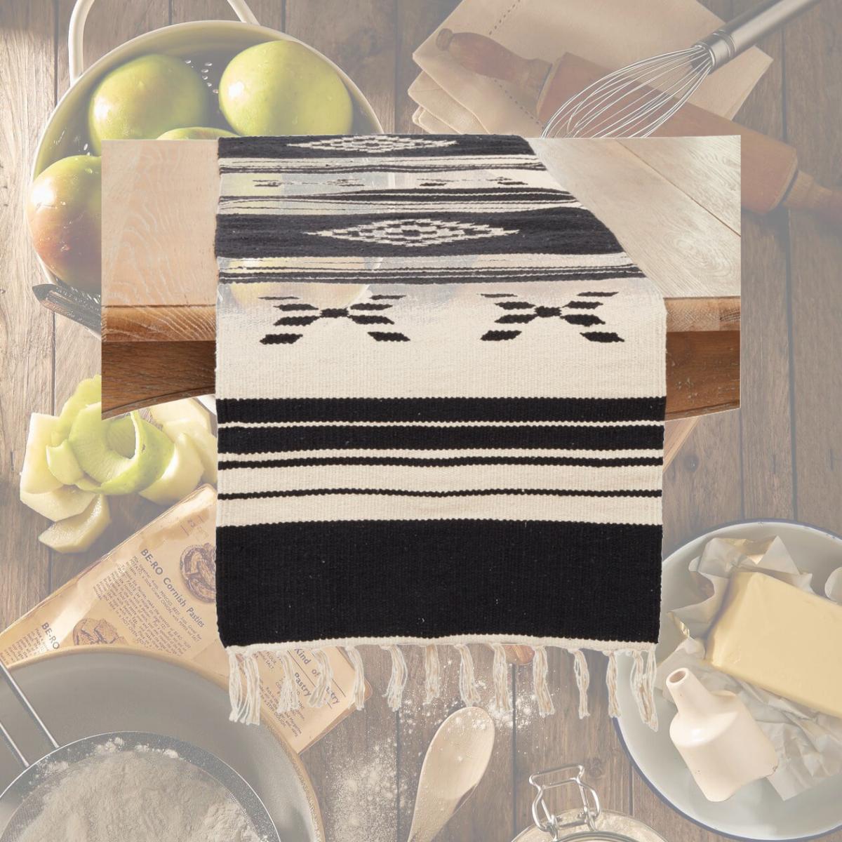 Picture of Saro Lifestyle 5001.BN16120B Desert Blossom Table Runner - Black & Natural - 16 x 120 in.