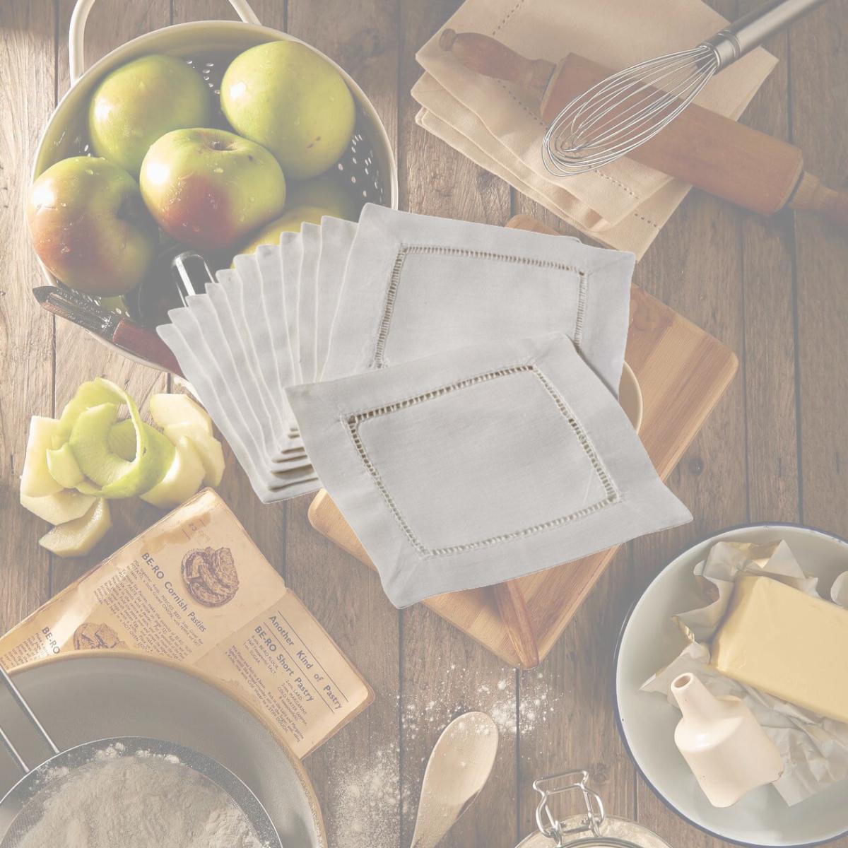 Picture of SARO 6100.E6S 6 in. Square Hemstitch Cocktail Napkin - Ecru  Set of 12