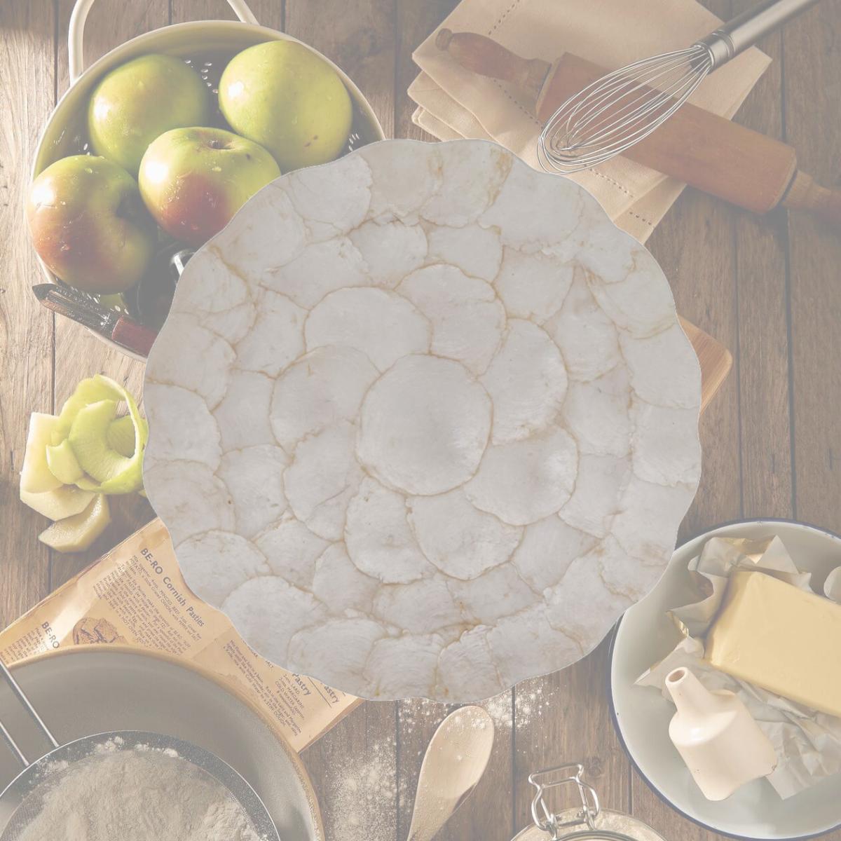 Picture of SARO 1701.I15R 15 in. Round Capiz Placemats with Ivory Scalloped Design - Set of 4