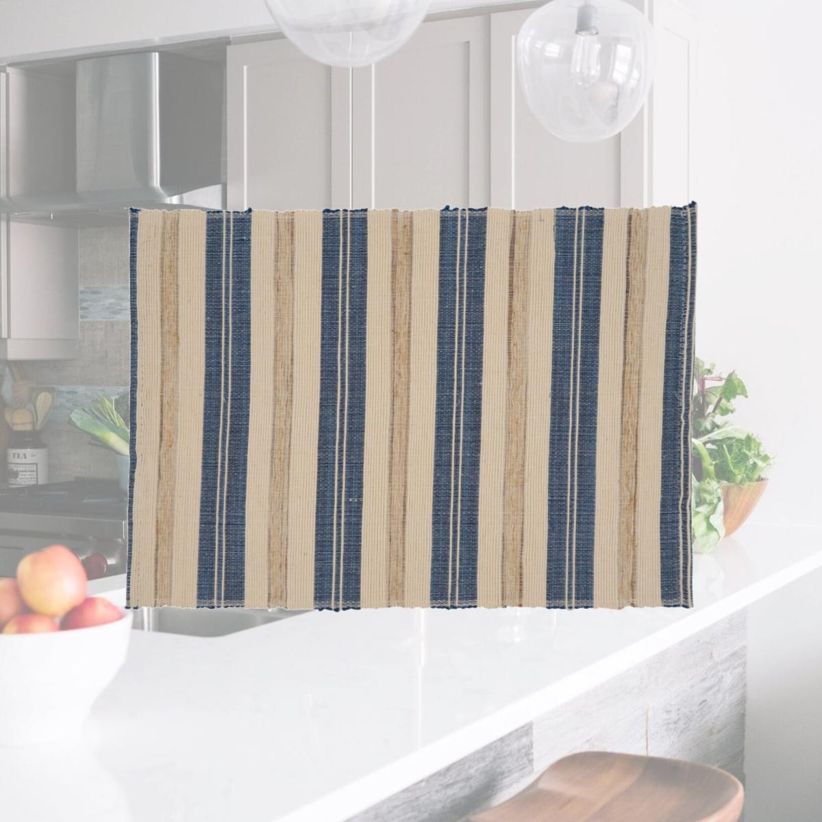 Picture of SARO 2344.PK1420B 14 x 20 in. Oblong Striped Design Placemats - Set of 4