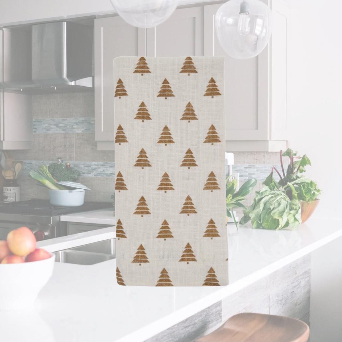 Picture of SARO 7555.GL20S Table Napkins with Christmas Tree Design - Set of 4