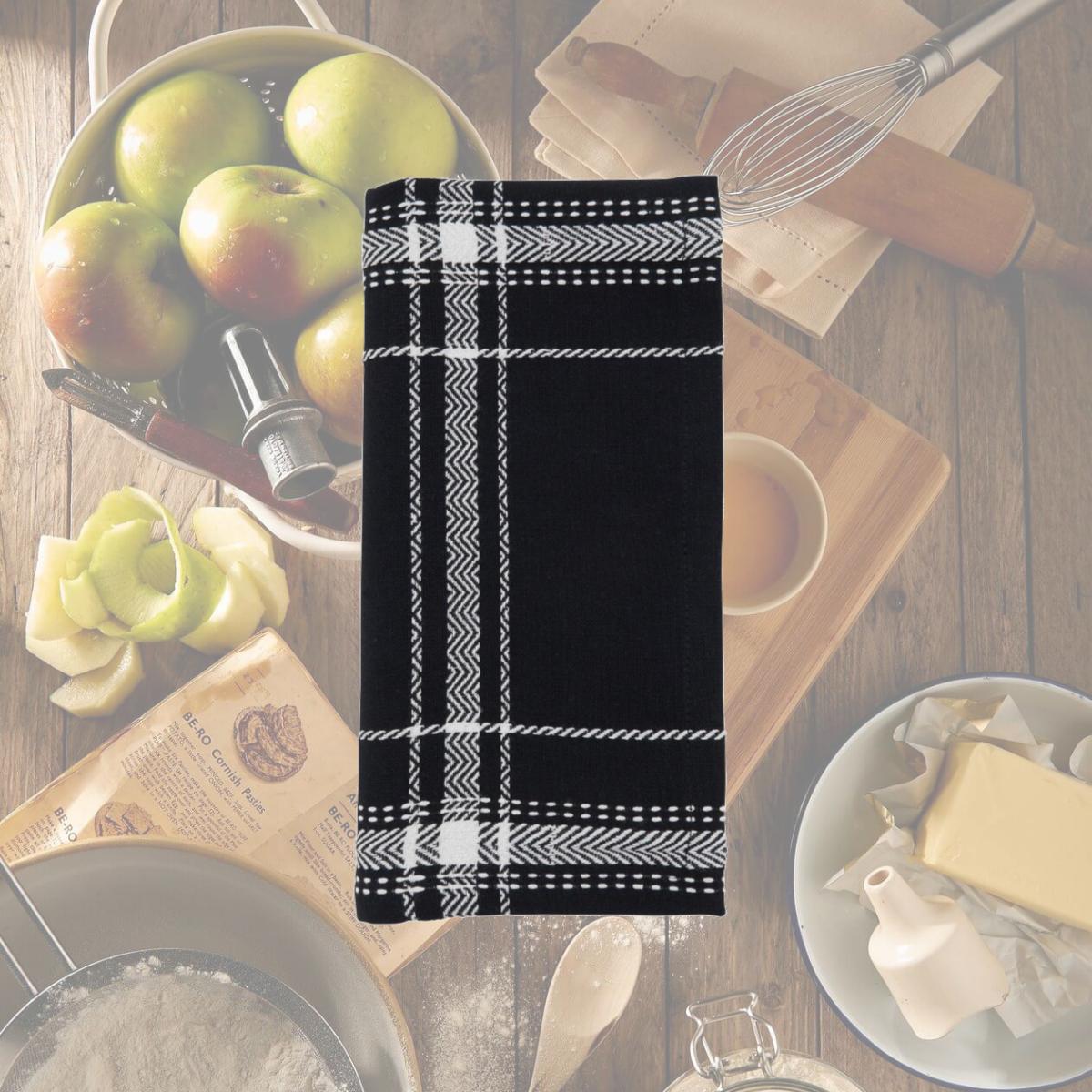 Picture of SARO 399.BK20S Plaid Design Cotton Dinner Napkins - Set of 4