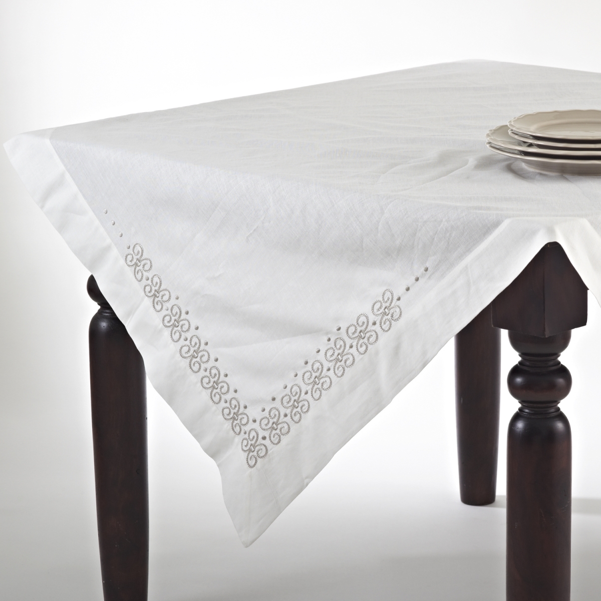 UPC 789323230911 product image for SARO 608.I40S 40 in. Square Embroidered Cotton Blend Chain Link Table Topper - I | upcitemdb.com