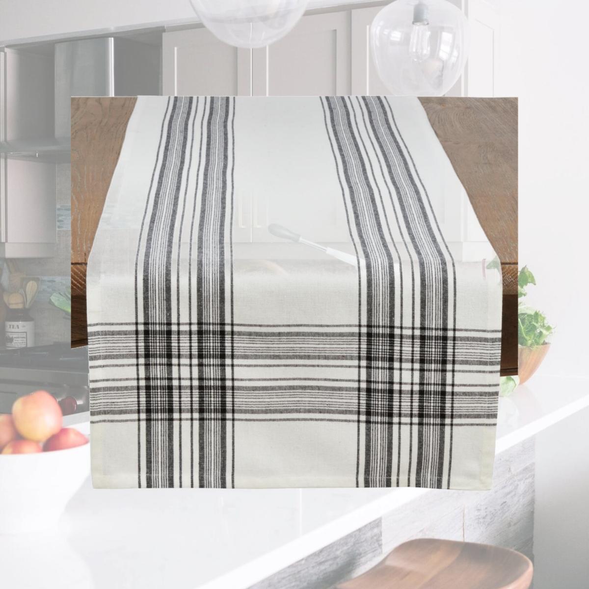 Picture of Saro Lifestyle 6562.BK1690B 16 x 90 in. Plaid Pattern Cotton Table Runner, Black