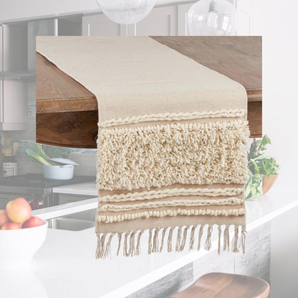 Picture of Saro Lifestyle 2623.I1672B 16 x 72 in. Knot Applique Table Runner, Ivory