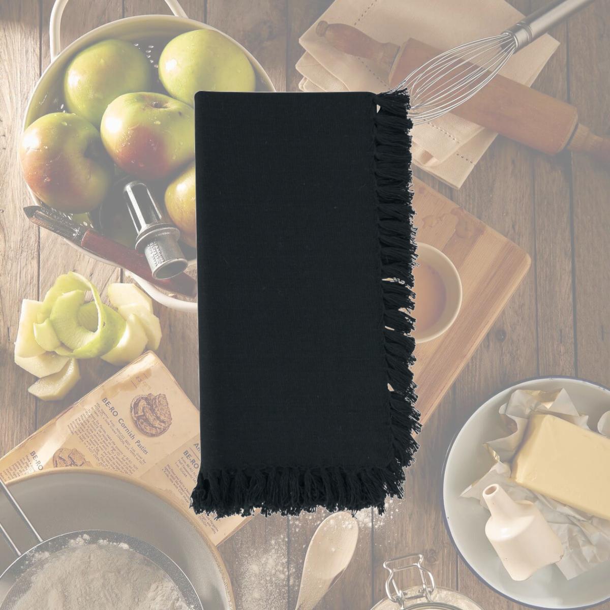 Picture of Saro Lifestyle 1234.BK20S 20 in. Fringed Design Table Napkins, Black - Set of 4